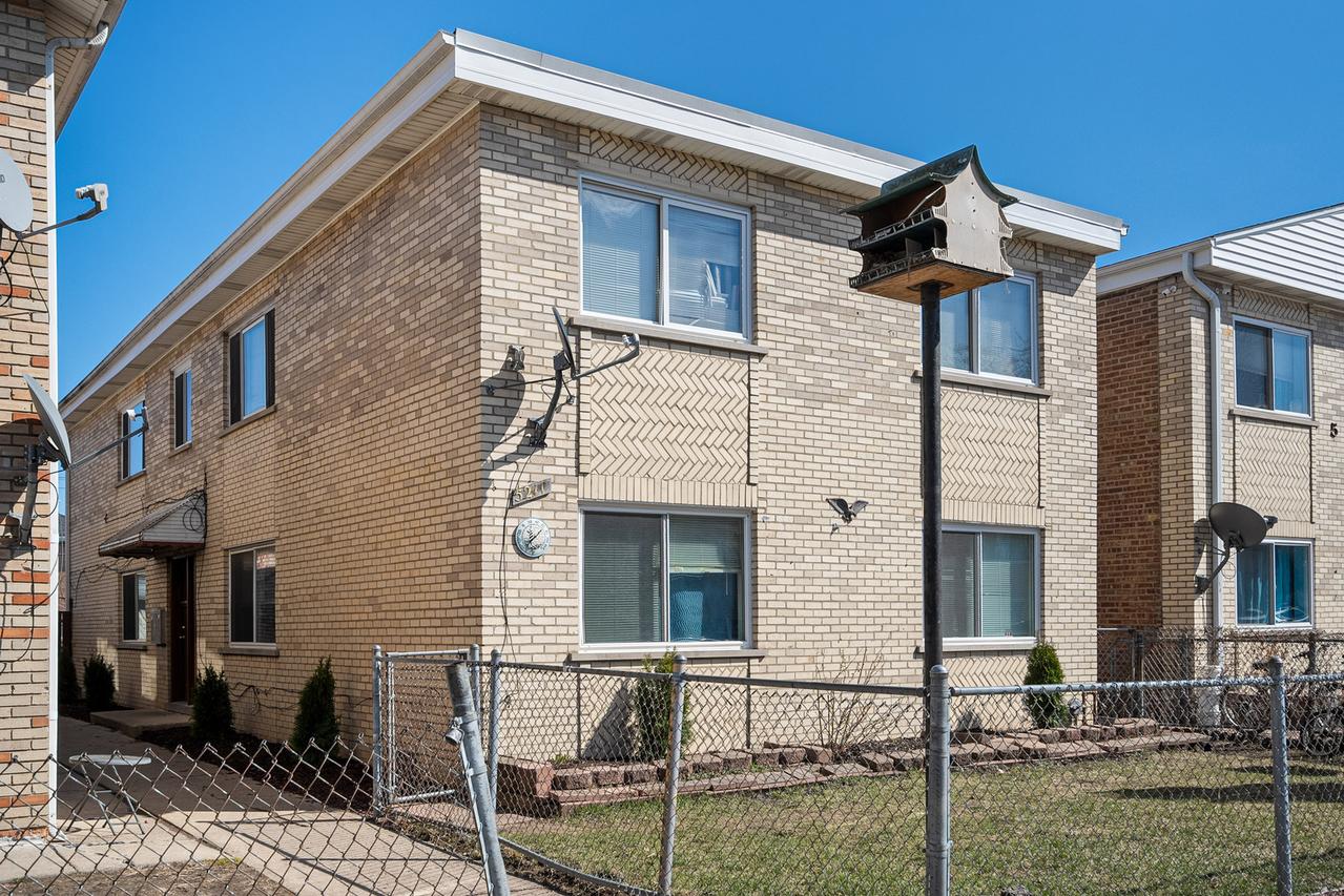 5211 S 73rd Ct., Summit, IL 60501
