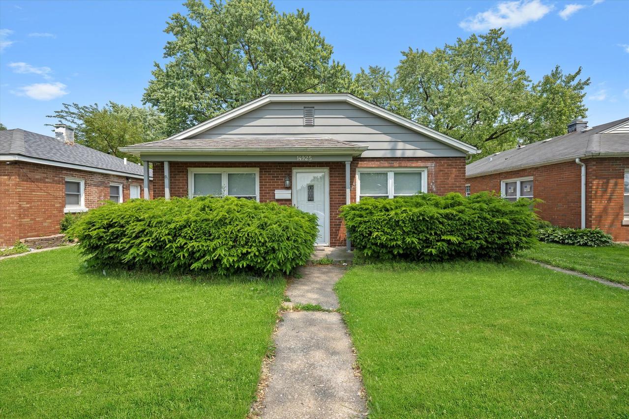 14925 Oak St., Dolton, IL 60419