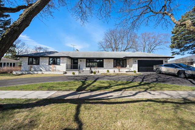 912 S Edward St., Mount Prospect, IL 60056
