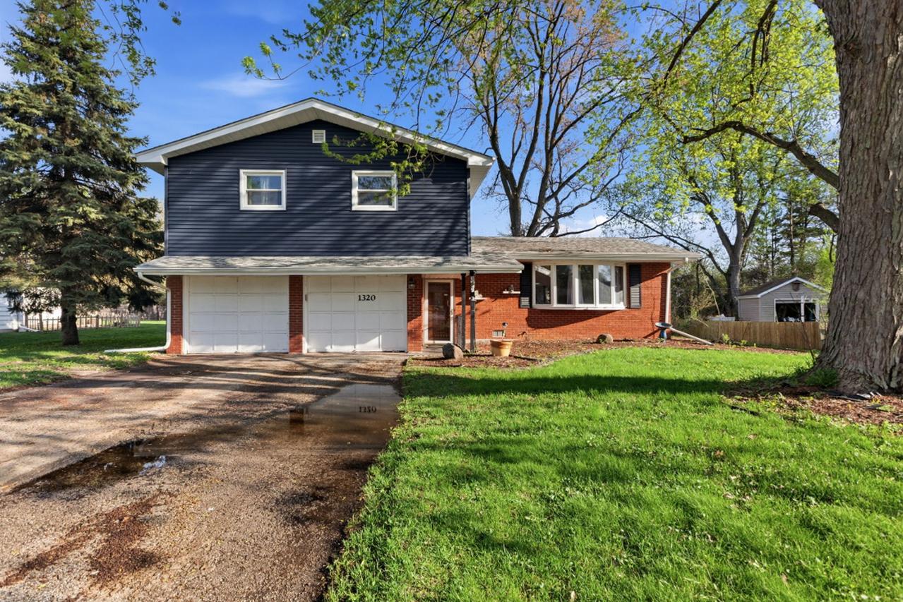 [Address Hidden by Seller], Aurora, IL 60506