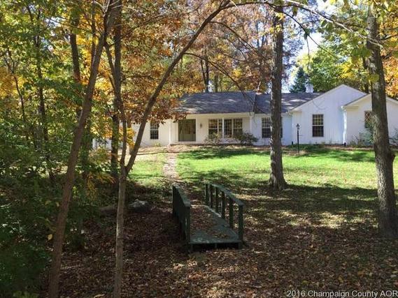 15 Turtle Point, Monticello, IL 61856
