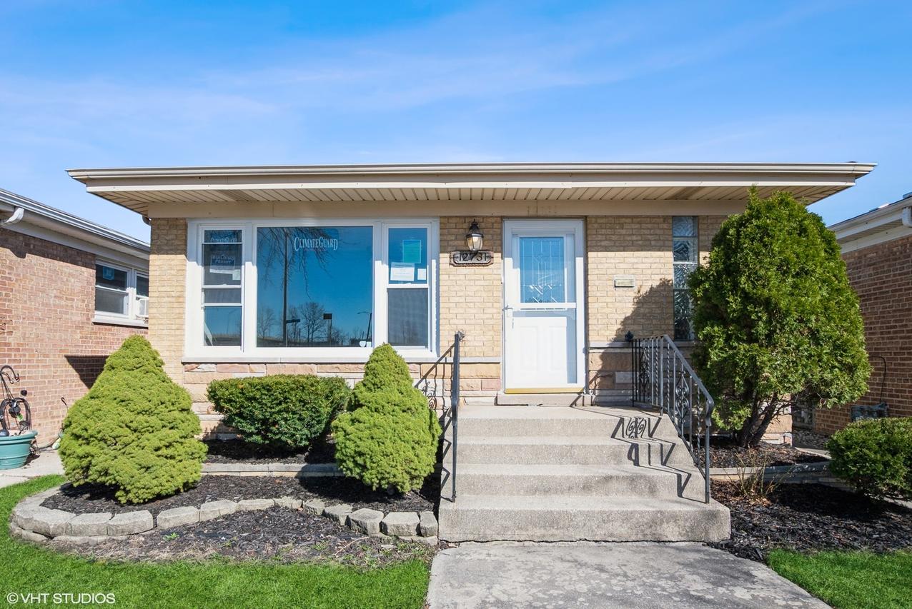 12731 Division St., Blue Island, IL 60406