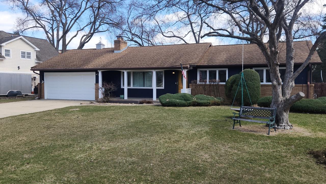 5N441 Andrene Ln., Itasca, IL 60143