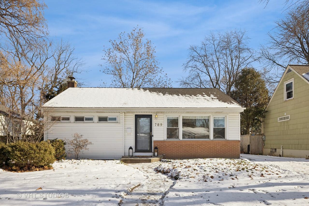789 S Spring Rd., Elmhurst, IL 60126