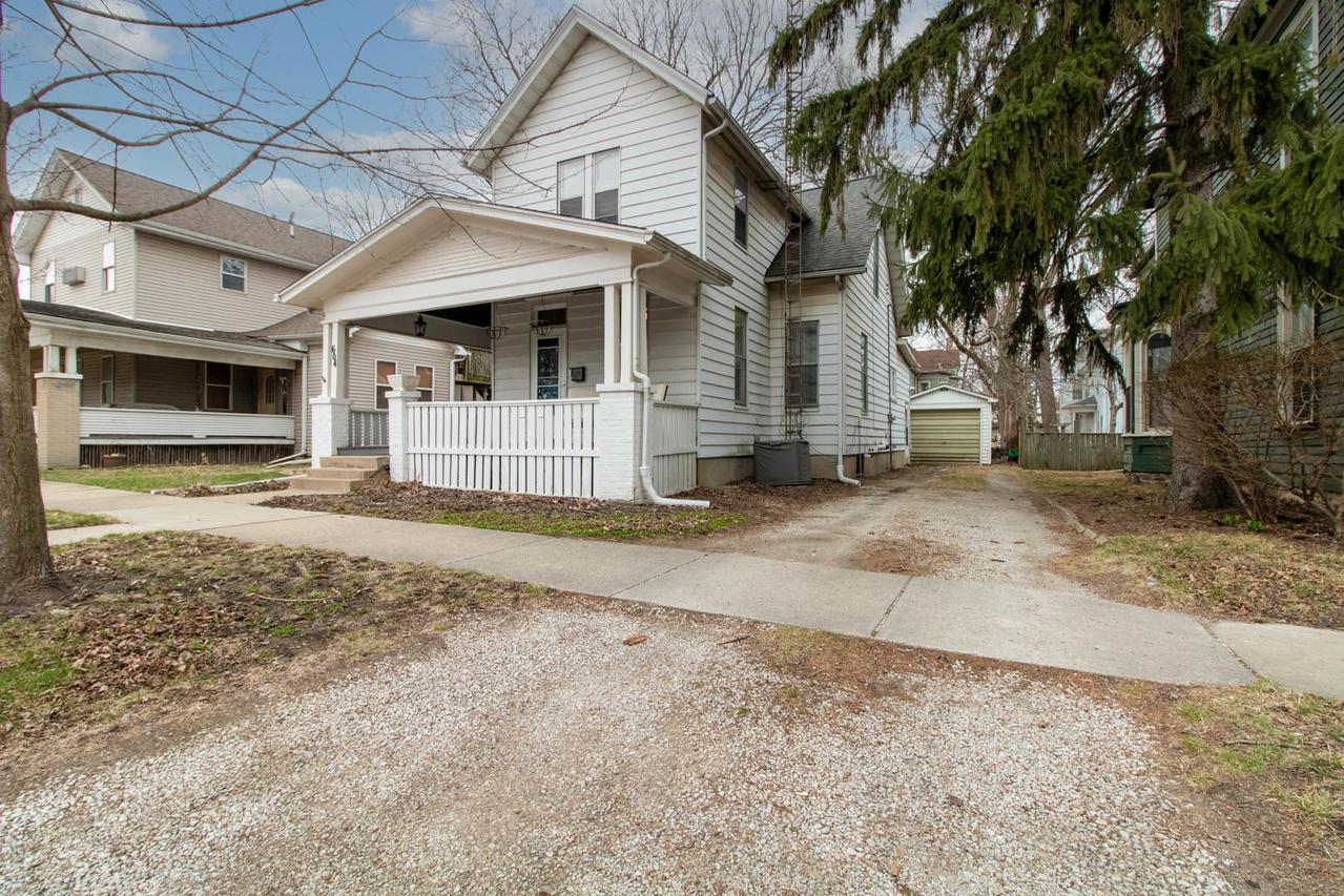 604 E Front St., Bloomington, IL 61701