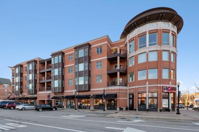 945 Burlington Ave. #202, Downers Grove, IL 60515