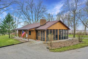 5782 N 2200 East Rd., Downs, IL 61736