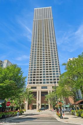 1030 N State St. #52EFG, Chicago, IL 60610