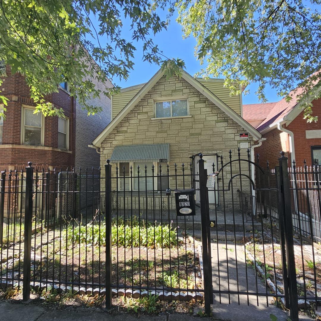 1020 N Avers Ave., Chicago, IL 60651