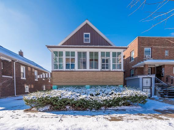 13916 S Chippewa Ave., Burnham, IL 60633
