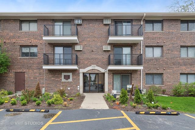 1220 S Lorraine Rd. #2H, Wheaton, IL 60189