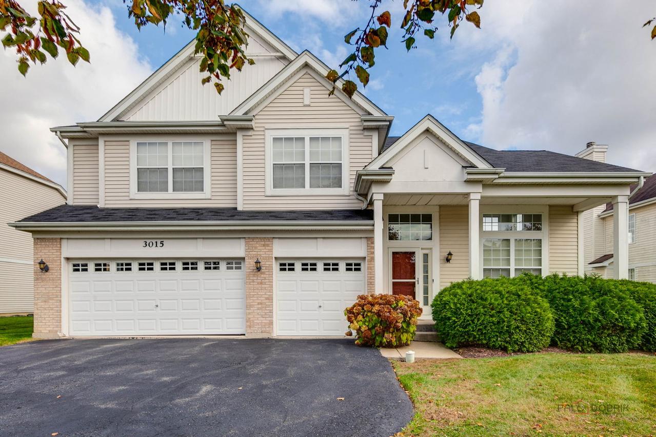 3015 Monterey Ln., Wadsworth, IL 60083