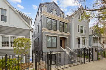1522 W Wolfram St., Chicago, IL 60657