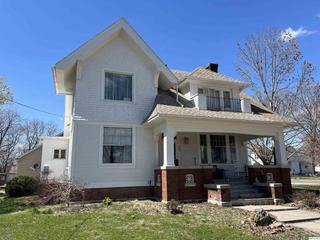 100 S Franklin St., Clayton, IL 62324