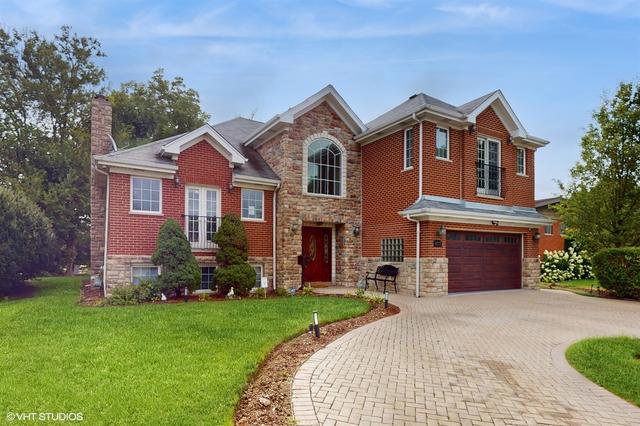 6717 N Central Ave., Lincolnwood, IL 60712