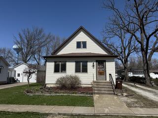 245 E 4th Ave., Clifton, IL 60927