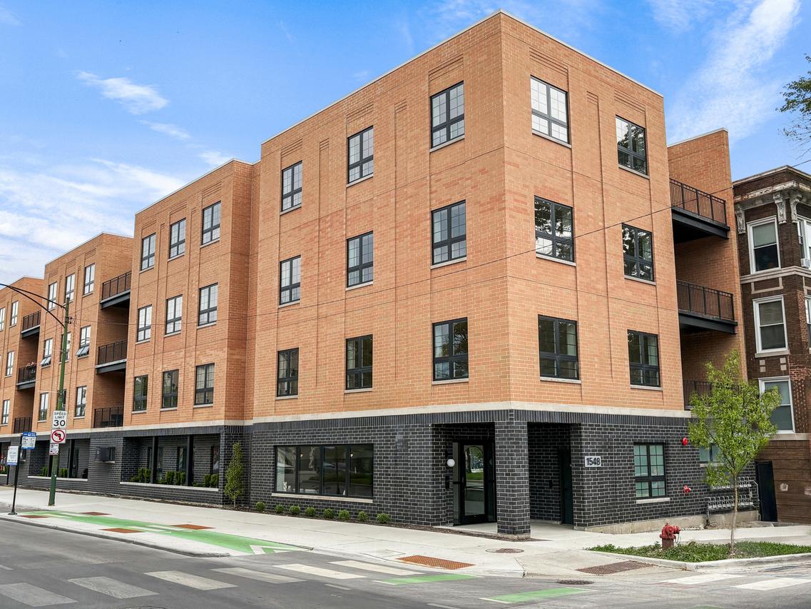 1548 W Ardmore Ave. #2F, Chicago, IL 60660