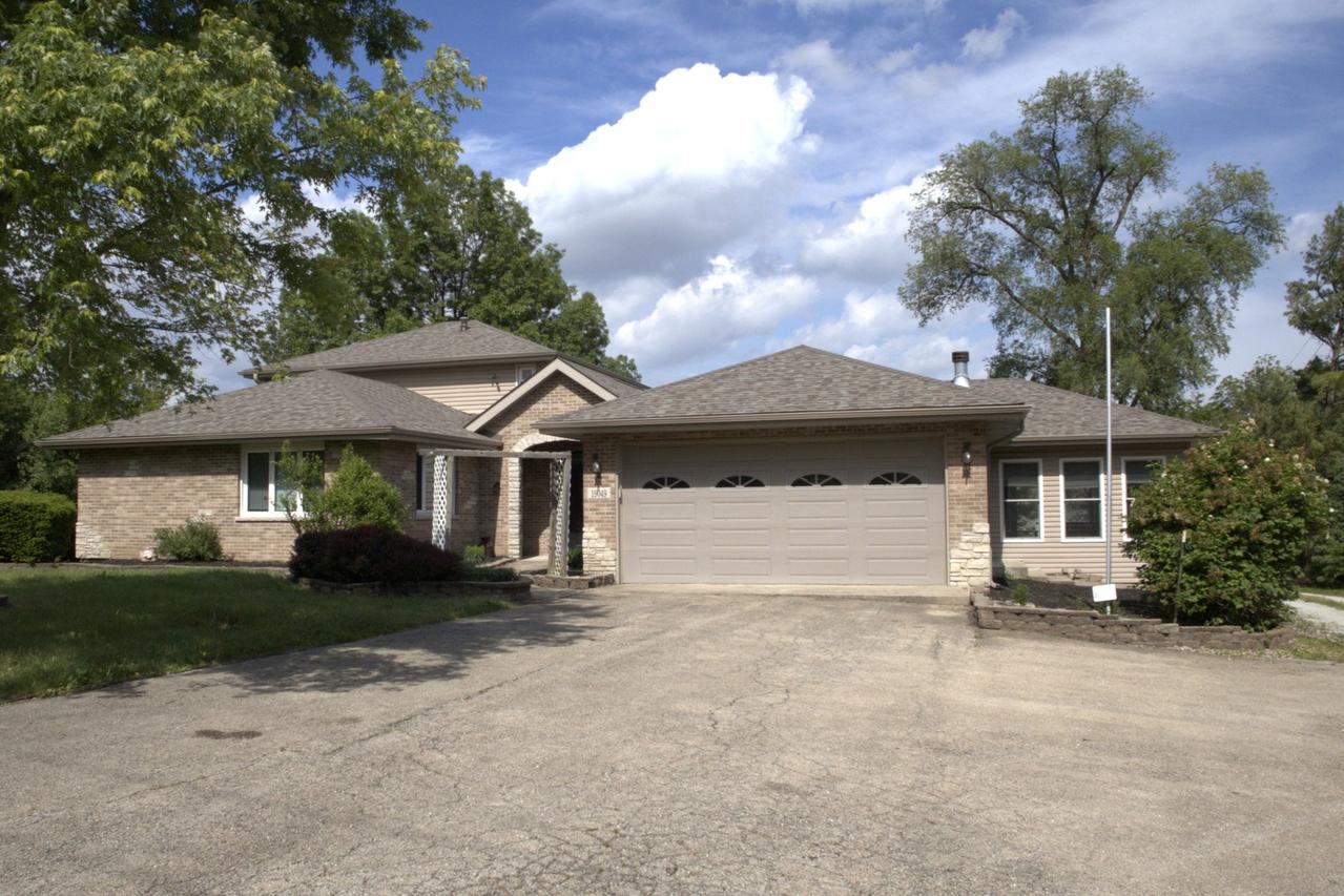 19049 S Parker Rd., Mokena, IL 60448