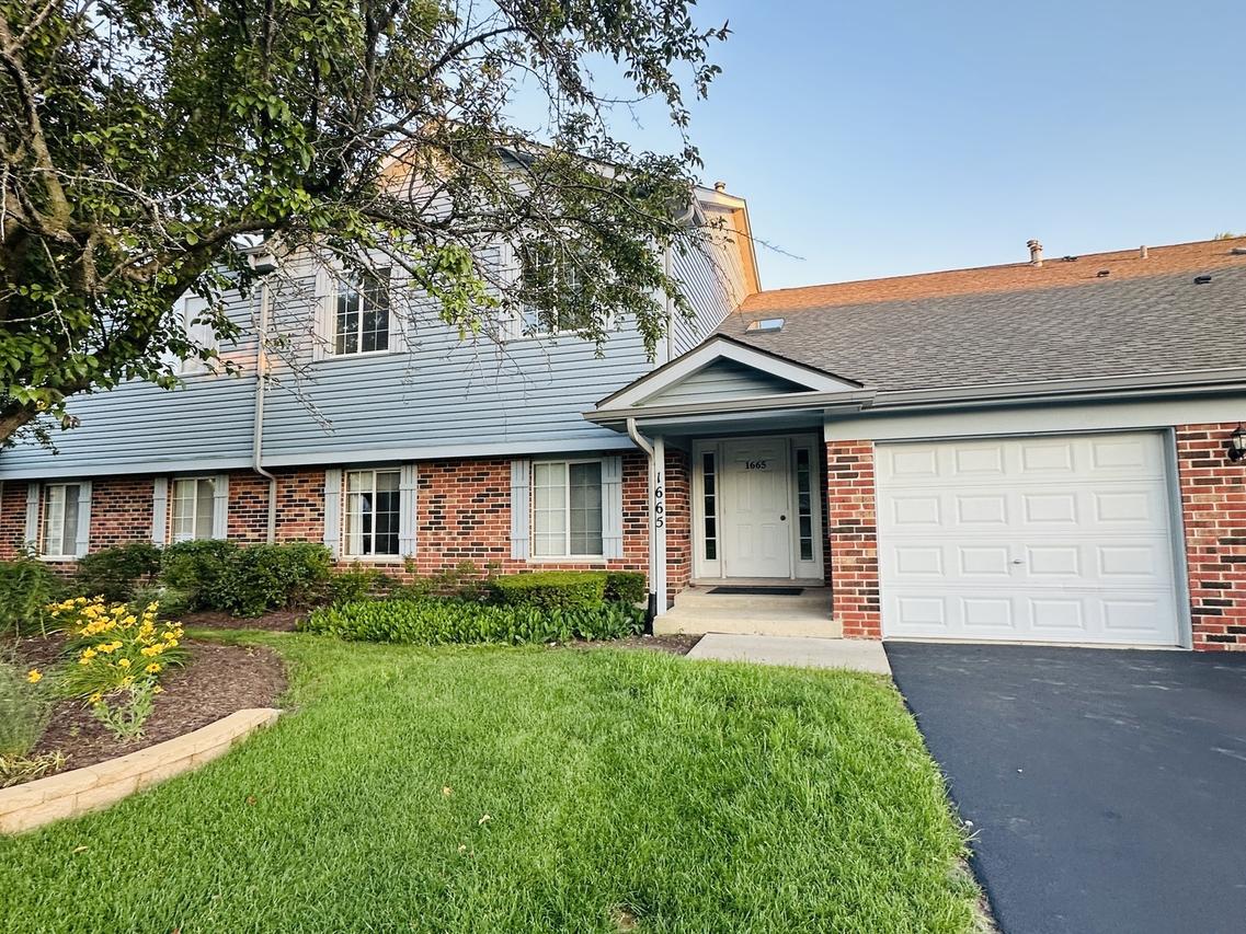 1665 Commodore Ct. #6, Schaumburg, IL 60193