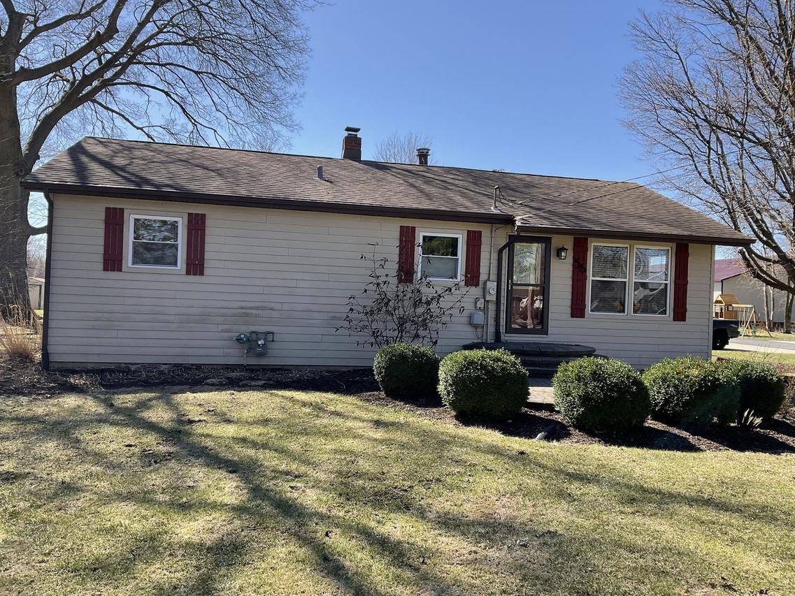 56 Bristol Ridge Rd., Bristol, IL 60512