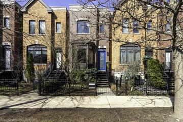 2606 N Paulina St., Chicago, IL 60614