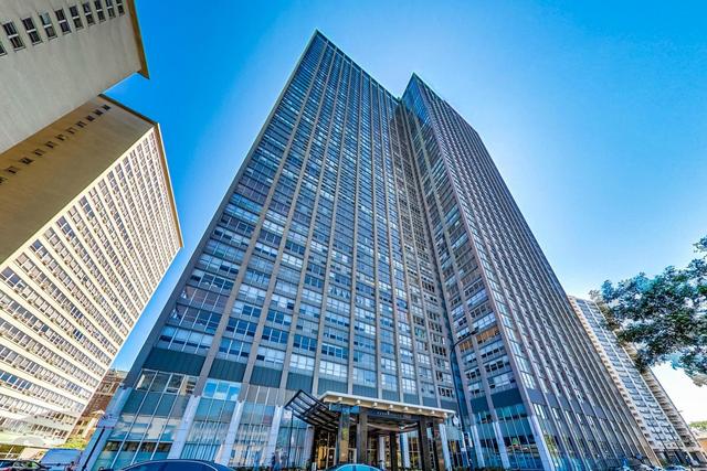 655 W Irving Park Rd. #3908, Chicago, IL 60613