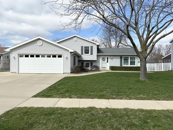 449 Kristina Dr., Bourbonnais, IL 60914