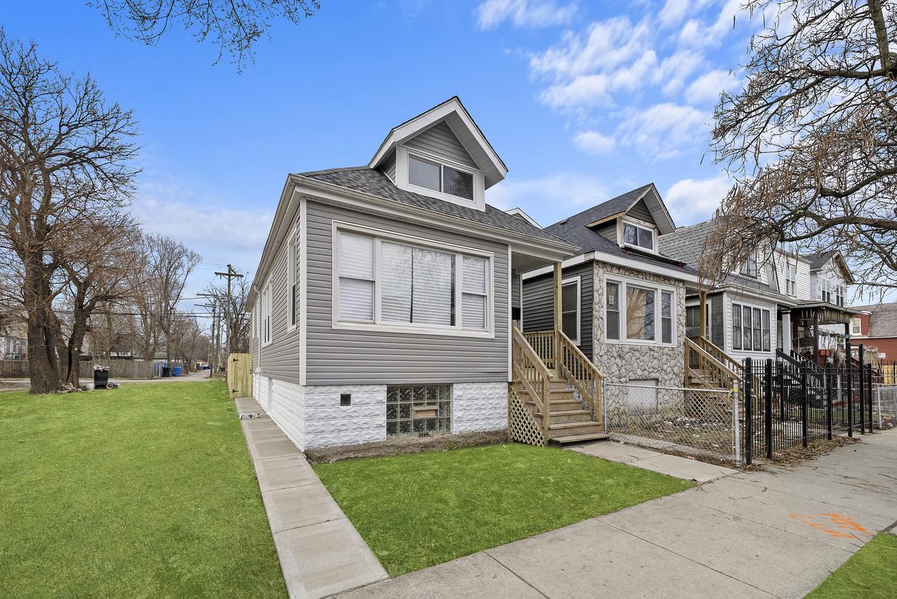 1717 W 71st St., Chicago, IL 60636