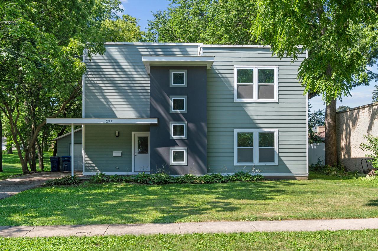 277 Church St., Crystal Lake, IL 60014