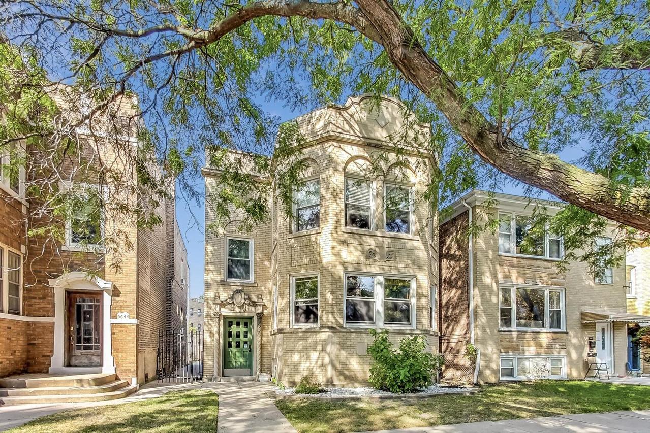 5648 N Talman Ave., Chicago, IL 60659