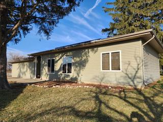 1208 Feldman Dr., Lincoln, IL 62656