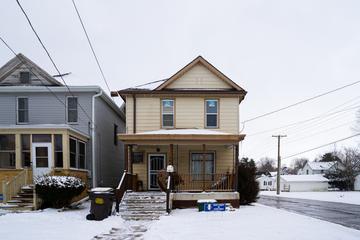 1243 S Float Ave., Freeport, IL 61032