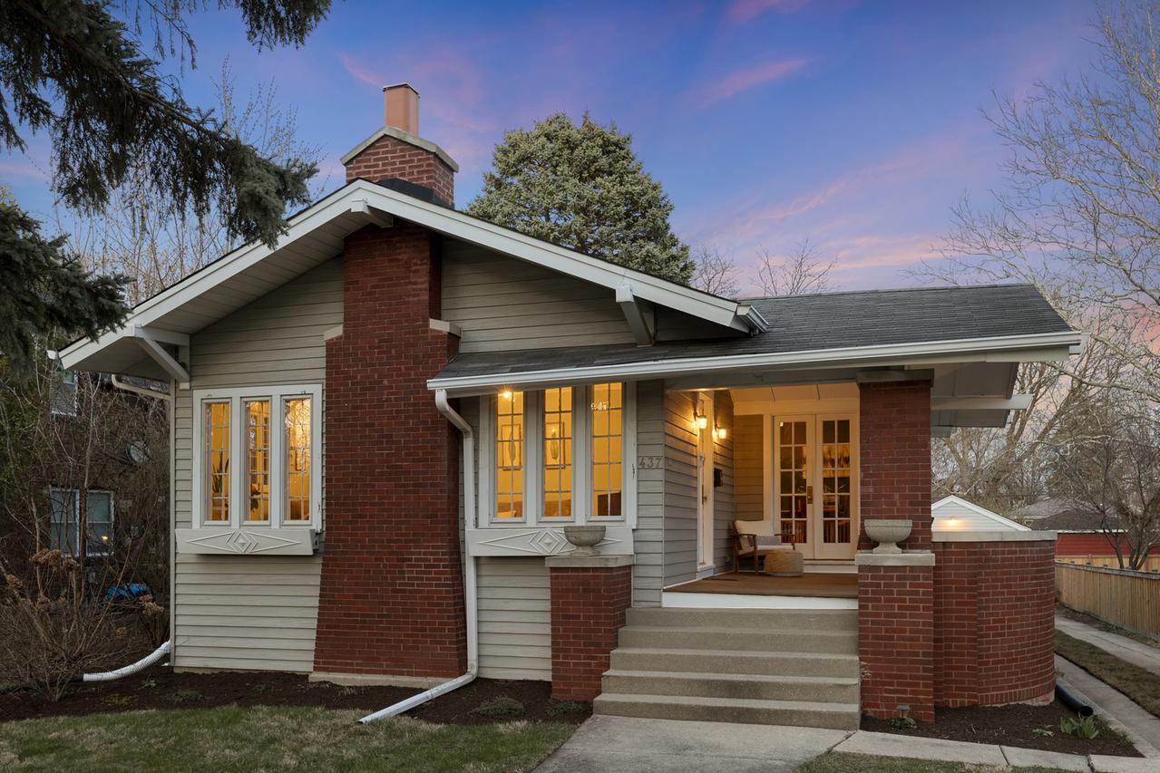 437 S Ardmore Ave., Villa Park, IL 60181
