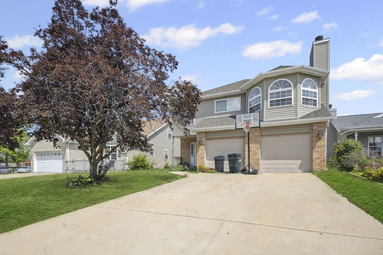 175 Mulberry St., Manteno, IL 60950