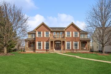 2582 Fielding Dr., Glenview, IL 60026
