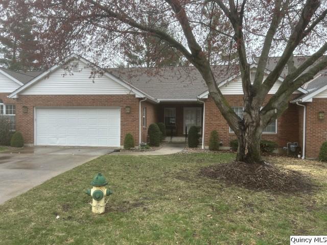 123 Knollwood, Quincy, IL 62301