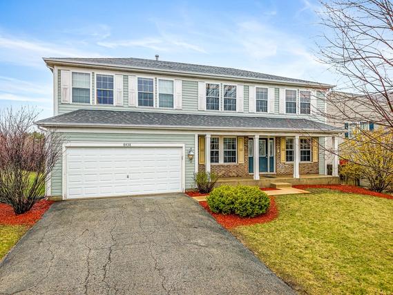 8438 Mitchell Rd., Machesney Park, IL 61115