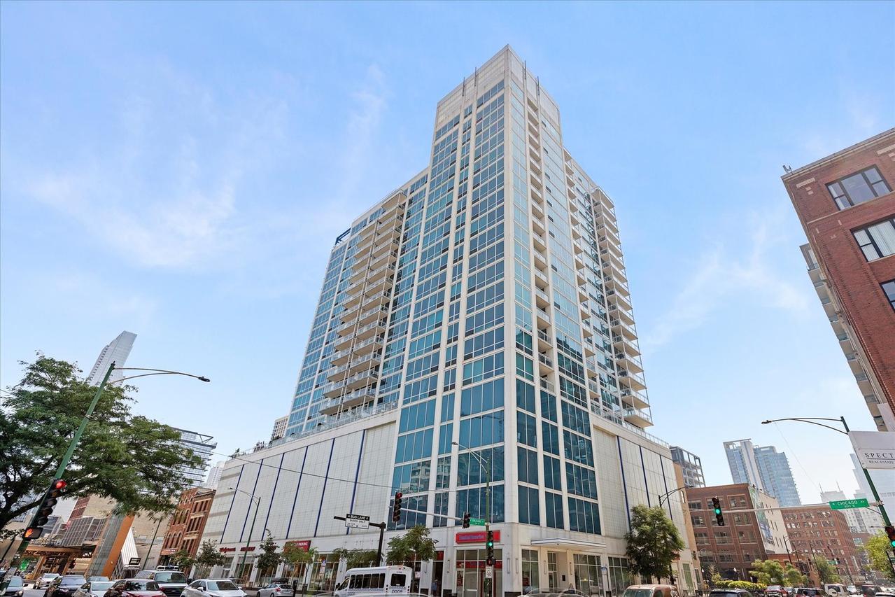 757 N Orleans St. #1609, Chicago, IL 60654