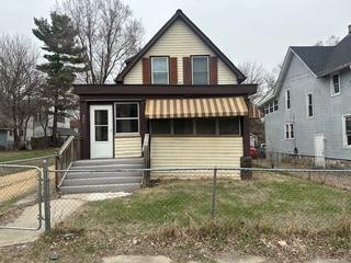 437 Irving Ave., Rockford, IL 61101