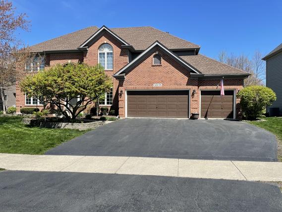 26w376 Torrey Pines Ct., Winfield, IL 60190