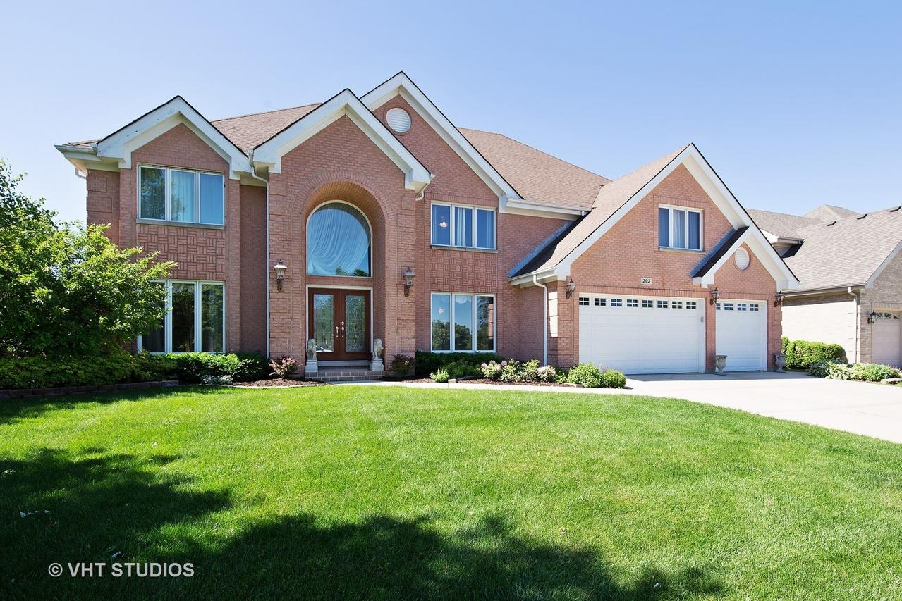 292 Needham Dr., Bloomingdale, IL 60108