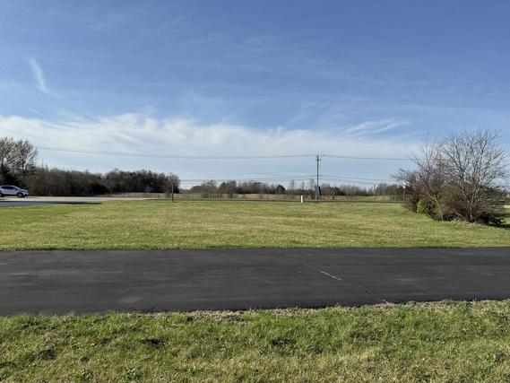 2910 E Division St., Coal City, IL 60416