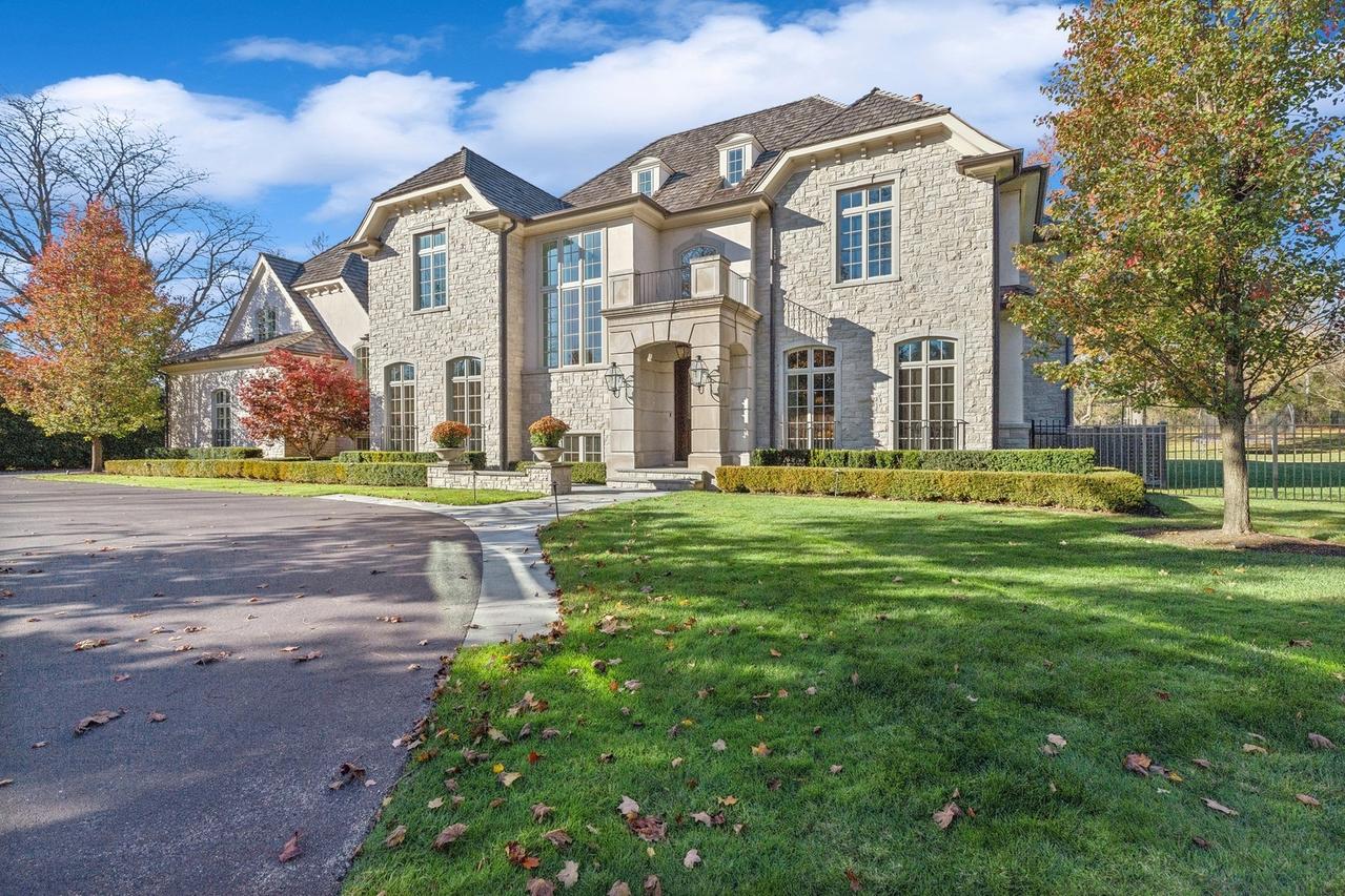 162 E Foster Pl., Lake Forest, IL 60045