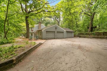 36W525 Wild Rose Rd., St. Charles, IL 60174