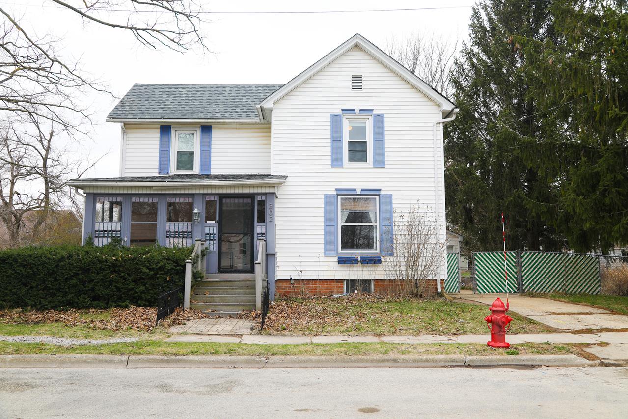 302 S East St., Earlville, IL 60518