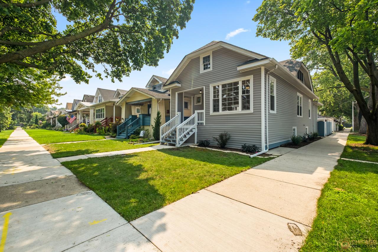4656 N Leamington Ave., Chicago, IL 60630