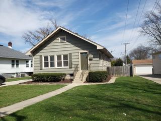 329 S Monterey Ave., Villa Park, IL 60181