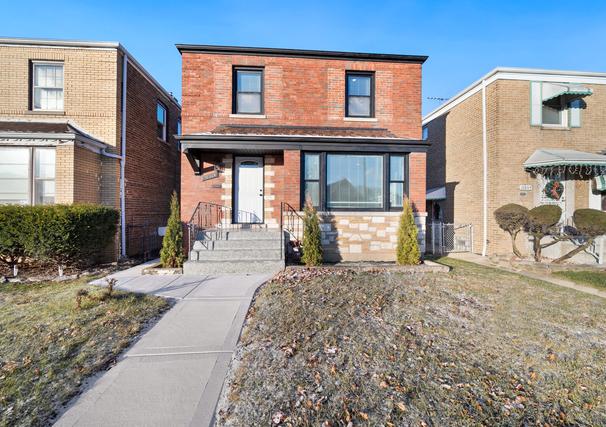 10806 S Vernon Ave., Chicago, IL 60628