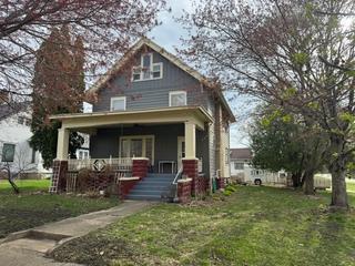 412 Elm St., Delavan, IL 61734
