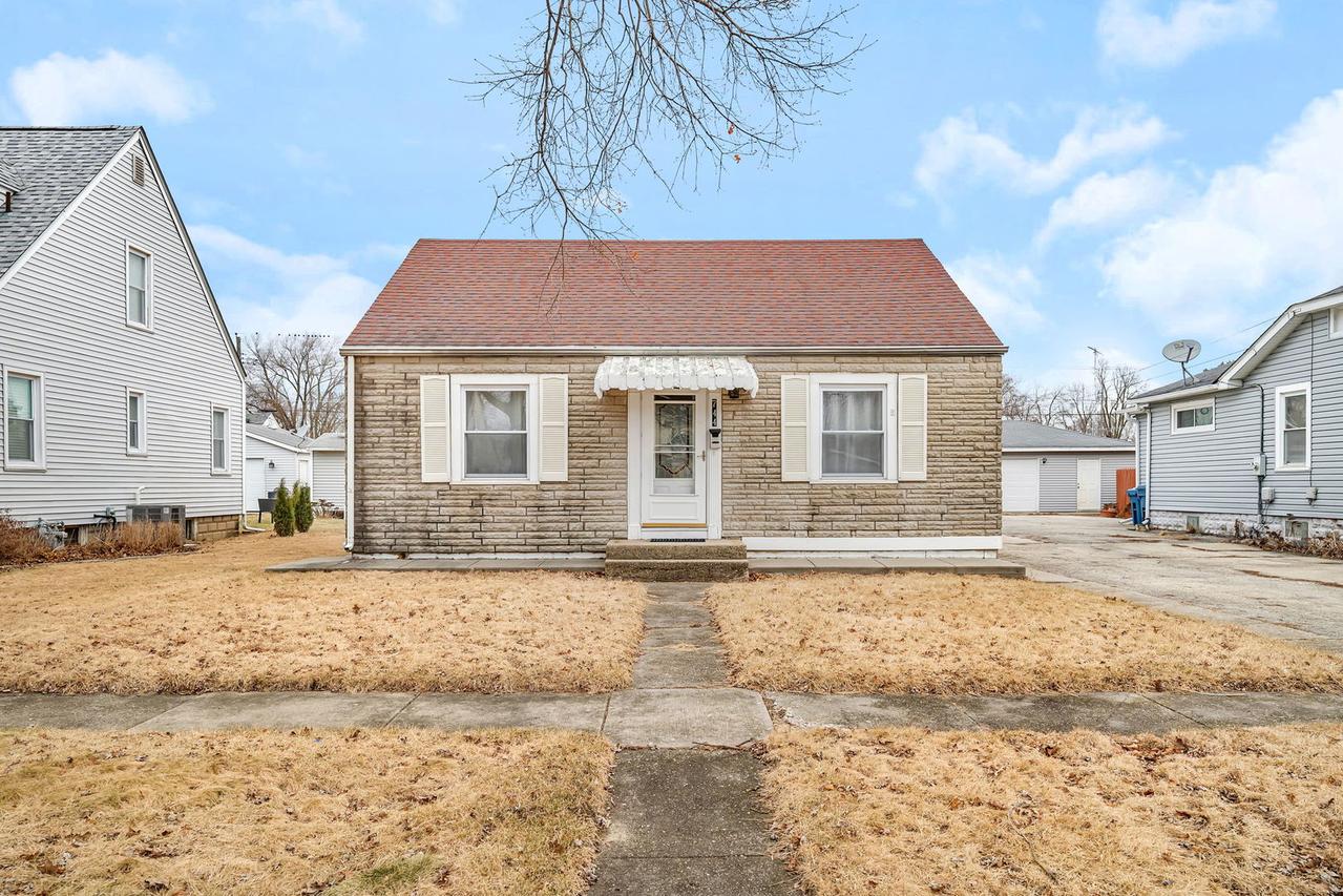744 1st Ave., Morris, IL 60450